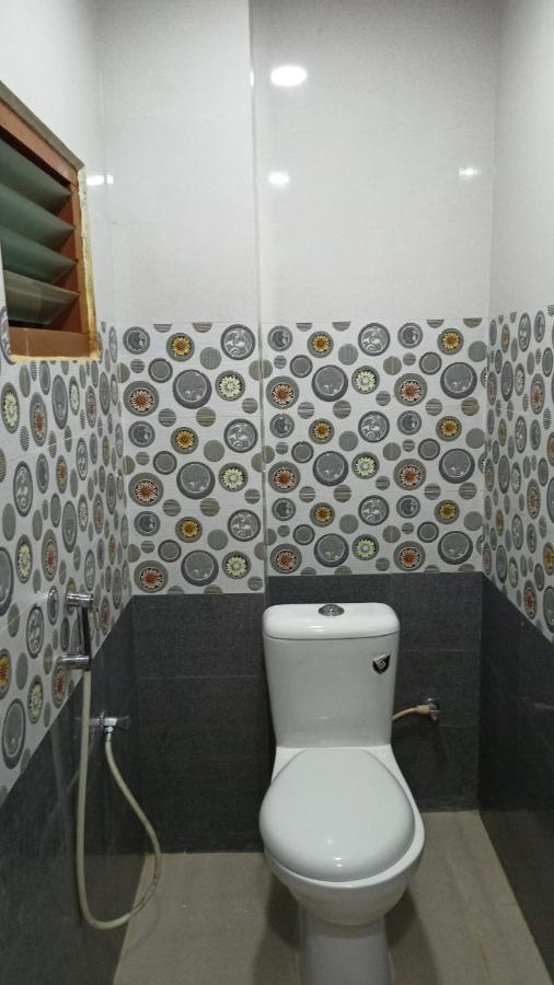 מלון קראיקודי Aarthi Residency מראה חיצוני תמונה